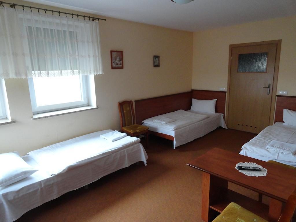 Hotel Wielkopolanka Sroda Wielkopolska Room photo